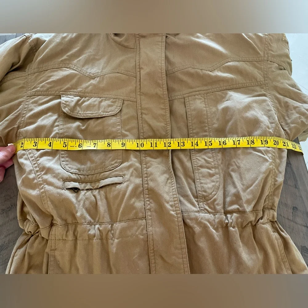 VINTAGE Columbia Sportswear Company 90s women’s tan jacket size Medium